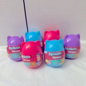 (6 pk) Squishville Squishmallow Series 1 Mystery Capsules - 6 Pack